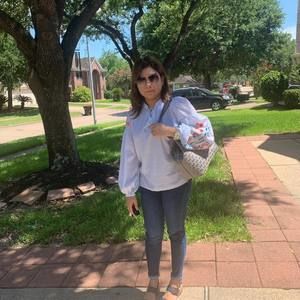 Meet your Posher, Syeda ambreen